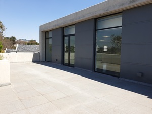 320m² Retail Shops to rent at 168 Grayston in Sandton Central