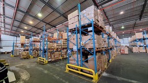 5 552m² Warehouse to rent at 31 Nourse Avenue in Epping Industrial
