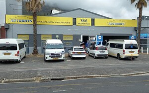200m² Office Space to rent at 366 Victoria Road in Woodstock