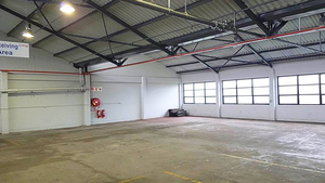 2 917m² Warehouse to rent at 67 Carlisle Street in Paarden Eiland