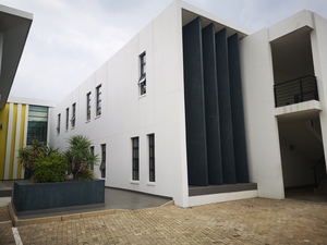 583m² Office Space to rent at 676 on Gallagher in Halfway House