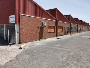 2 785m² Warehouse to rent at 68 Industria Ring Road - Parow in Parow Industria