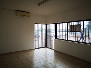 80m² Office Space to rent at 82 Richards Drive in Midrand