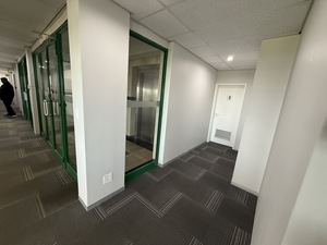 128m² Office Space to rent at Brookside Office Park in Claremont