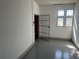 172m² Office Space to rent at Collingwood Place in Observatory