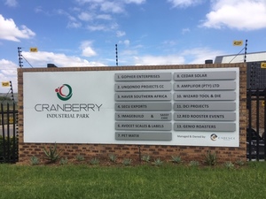 252m² Warehouse to rent at Cranberry Industrial Park in Laser Park