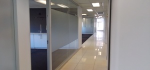 1 880m² Office Space to rent at Glomail Head Office in Vorna Valley