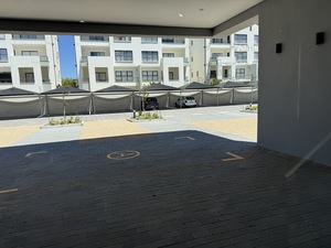 93m² Office Space to rent at Halo Medical Suites Paardevlei in Paardevlei