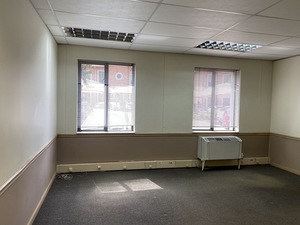 196m² Office Space to rent at Hans Merensky Office Park in Bedfordview