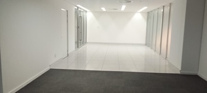 1 348m² Office Space to rent at Hertford Office Park in Waterfall