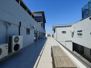 Office Space to rent at Hill House in Green Point