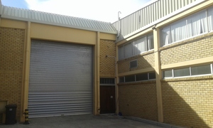 Warehouse to rent at Montague Gardens Industrial Park in Montague Gardens