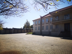 263m² Warehouse to rent at Mount Royal Business Park in Halfway House