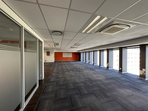 384m² Office Space to rent at Thomas Pattullo in Foreshore