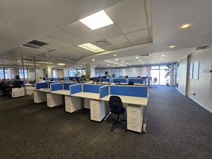 836m² Office Space to rent at Tygerberg Park in Plattekloof