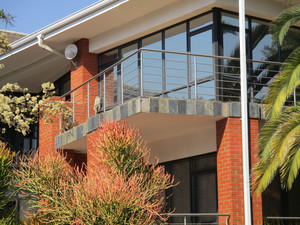 264m² Office Space to rent at Viscount Office Park in Bedfordview