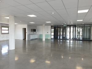 320m² Retail Shops to rent at 168 Grayston in Sandton Central
