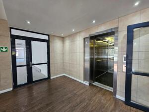 400m² Office Space to rent at Plattekloof Office Park in Plattekloof