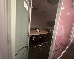 963m² Office Space to rent at 18 Skeen Boulevard in Bedfordview