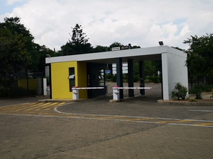 583m² Office Space to rent at 676 on Gallagher in Halfway House