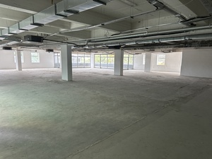 1 184m² Office Space to rent at Amber Place in Foreshore