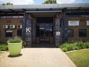 385m² Office Space to rent at Central Park - Midrand in Randjespark
