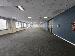 947m² Office Space to rent at Citi Bank in Sandton Central