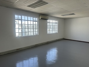 172m² Office Space to rent at Collingwood Place in Observatory