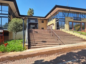 320m² Office Space to rent at Constantia Office Park in Constantia Kloof
