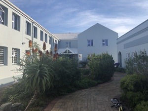161m² Office Space to rent at Devonshire Court - Wynberg in Wynberg