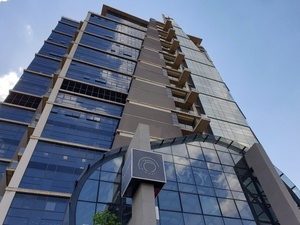 718m² Office Space to rent at Greenpark Corner in Sandton Central