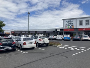 548m² Office Space to rent at Habitat Centre at The Mall in Somerset West