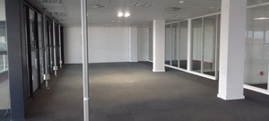 1 348m² Office Space to rent at Hertford Office Park in Waterfall