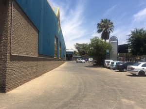 347m² Warehouse to rent at Industrial Village - Kya Sands in Kya Sand