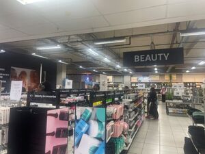 2 203m² Retail Shops to rent at JET Wynberg in Wynberg