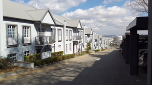 263m² Warehouse to rent at Mount Royal Business Park in Halfway House