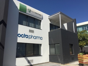 401m² Retail Shops to rent at Design Quarter Offices in Fourways
