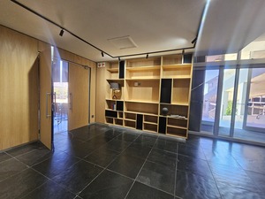3 200m² Office Space to rent at Northgate Park Section Street in Paarden Eiland