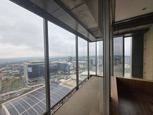 217m² Office Space to rent at Sandton City Office Tower in Sandton Central