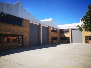 1 152m² Warehouse to rent at Saxenburg Park in Kuilsrivier