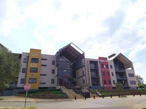 186m² Office Space to rent at Southdowns Office Park in Central Centurion