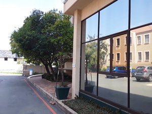 313m² Office Space to rent at Surrey Ave in Ferndale