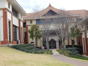 498m² Office Space to rent at The Campus in Bryanston