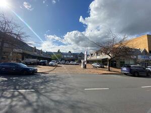 86m² Office Space to rent at Twin Oak Centre in Somerset West