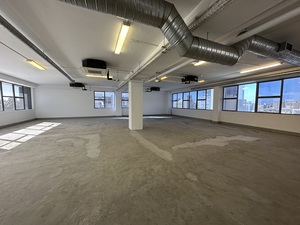 869m² Office Space to rent at Buitengracht Centre in Cape Town CBD