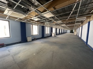 1 200m² Office Space to rent at Matador Centre in Cape Town CBD