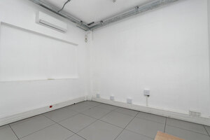 9 724m² Warehouse to rent at Noursepack in Epping Industrial