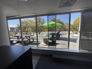 653m² Office Space to rent at Sunclare in Claremont