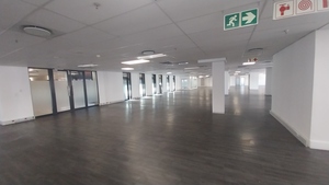 2 173m² Office Space to rent at 11 Adderley in Cape Town CBD