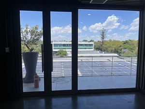 267m² Office Space to rent at Design Quarter Retail Offices in Fourways